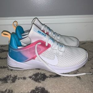 Nike Air Max Bella TR 2